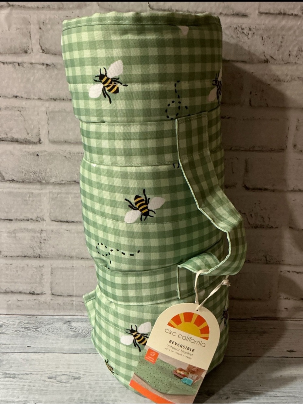 C & C California gingham bumblebees outdoor picnic blanket-60” x 70”